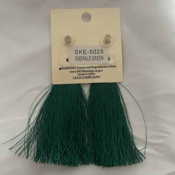 Rhinestone accent Earrings for pierced ears - Picture 2 of 4